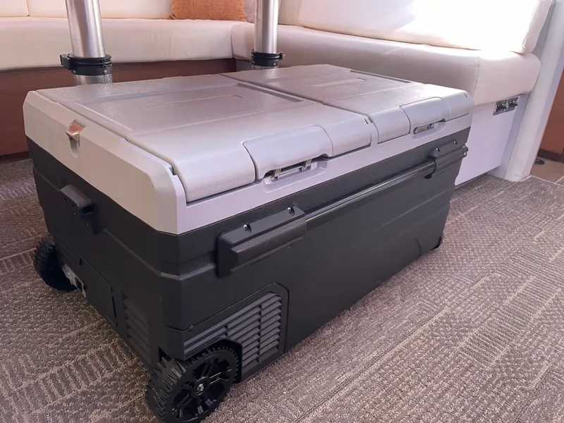 Slide: The Image of Dufour 560 2015 - 36