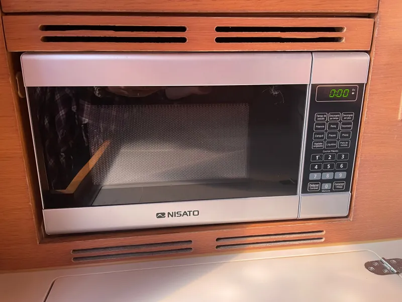 Slide: The Image of Dufour 560 2015 - 43