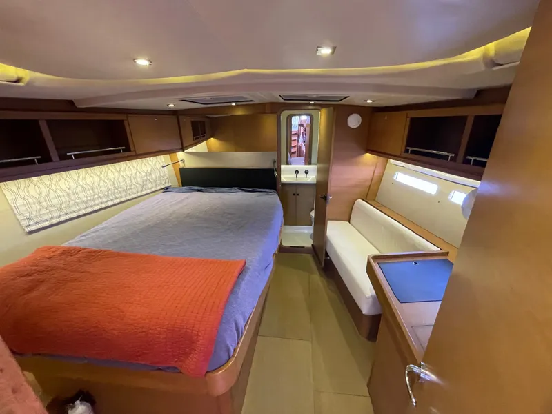 Slide: The Image of Dufour 560 2015 - 50