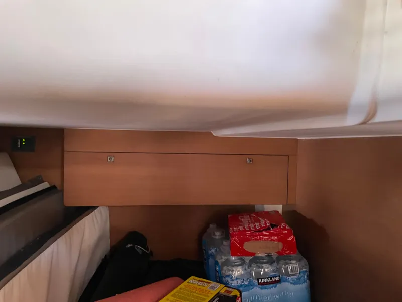 Slide: The Image of Dufour 560 2015 - 72