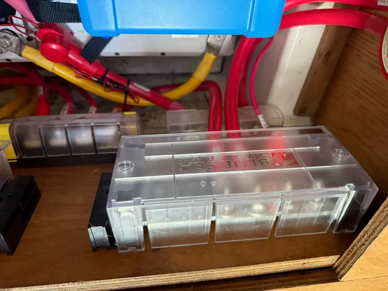 Slide: The Image of Dufour 560 2015 - 78