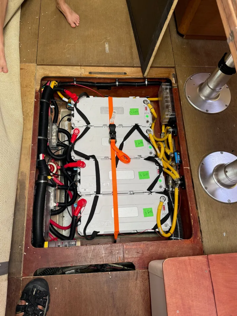 Slide: The Image of Dufour 560 2015 - 81