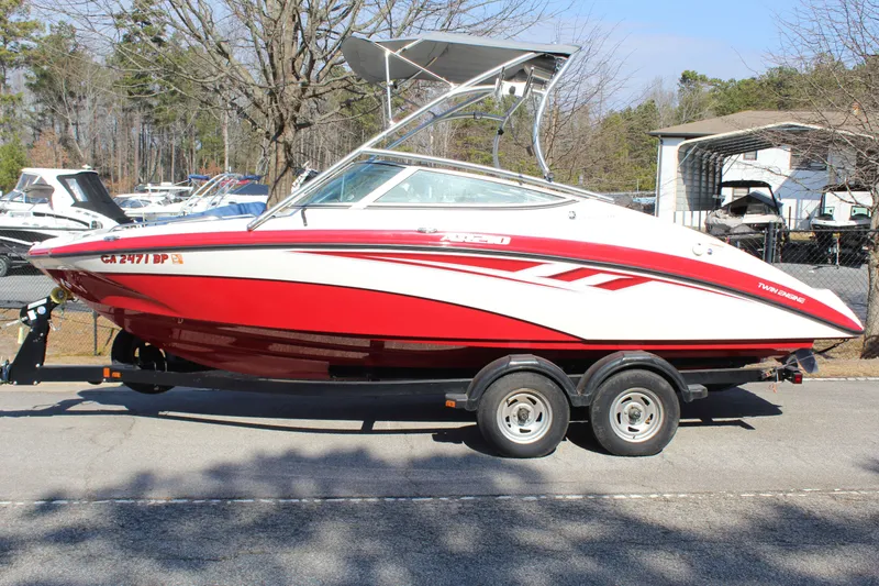 The Image of Yamaha AR210 2014 - 1