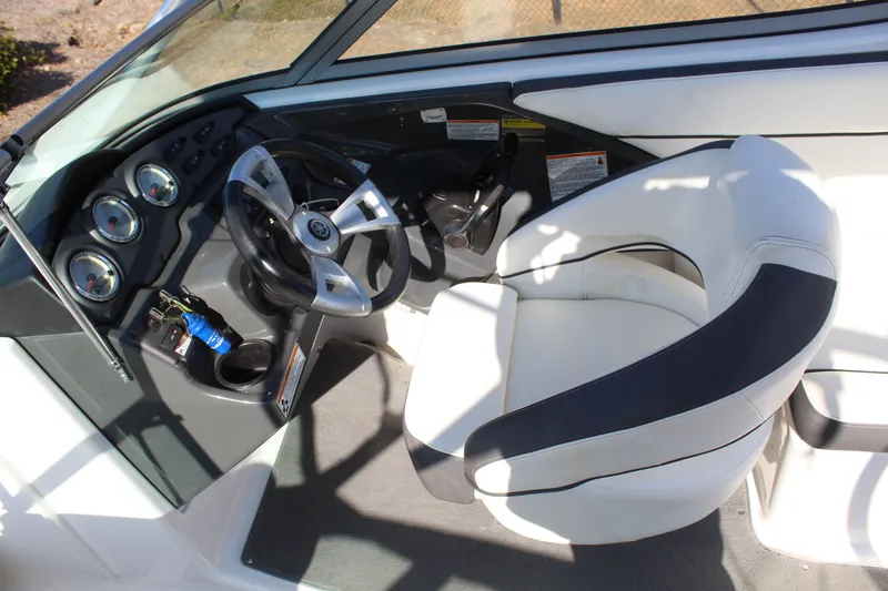 Slide: The Image of Yamaha AR210 2014 - 10