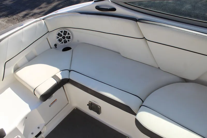 Slide: The Image of Yamaha AR210 2014 - 13