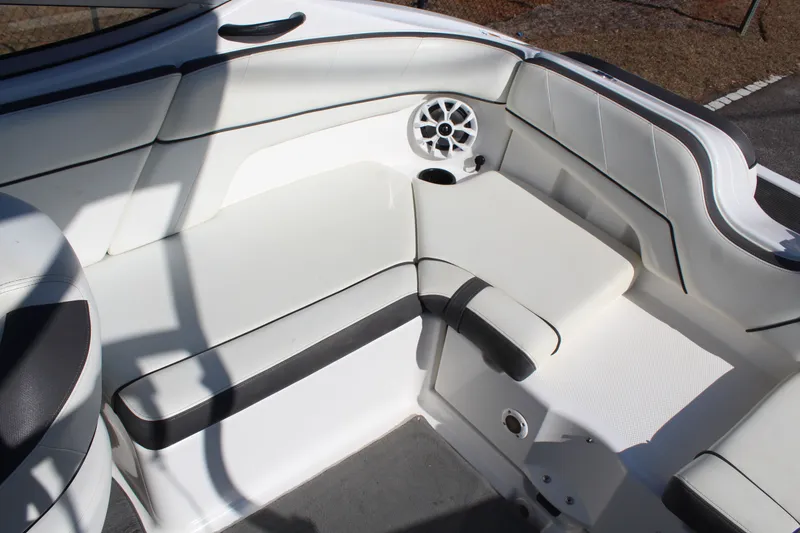 Slide: The Image of Yamaha AR210 2014 - 14