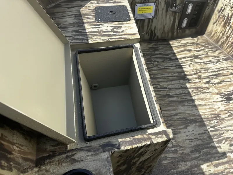 Slide: The Image of Excel Viper F4 1751 VIPER 2026 - 7