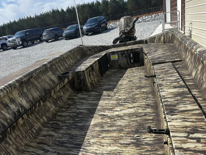 Slide: The Image of Excel Viper F4 1751 VIPER 2026 - 9