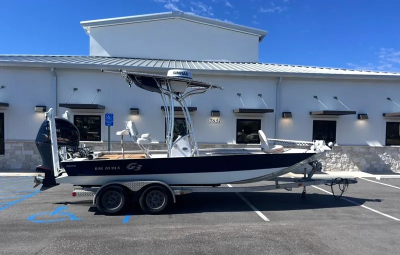 The Image of G3 Bay 20 DLX 2017 - 1