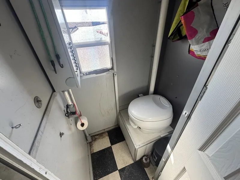 Slide: The Image of American Pontoon 30' Food Service Boat 2013 - 18