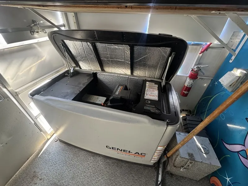 Slide: The Image of American Pontoon 30' Food Service Boat 2013 - 19