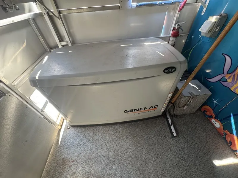 Slide: The Image of American Pontoon 30' Food Service Boat 2013 - 22