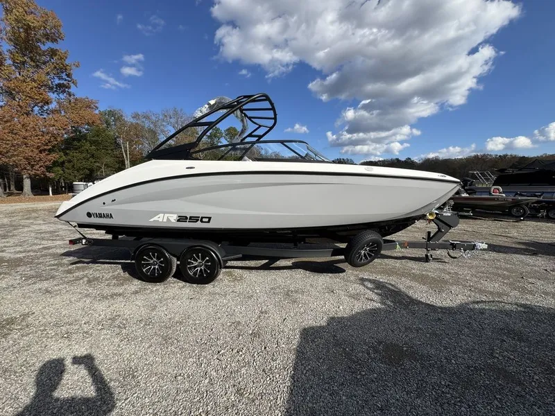 Slide: The Image of Yamaha AR250 2026 - 5