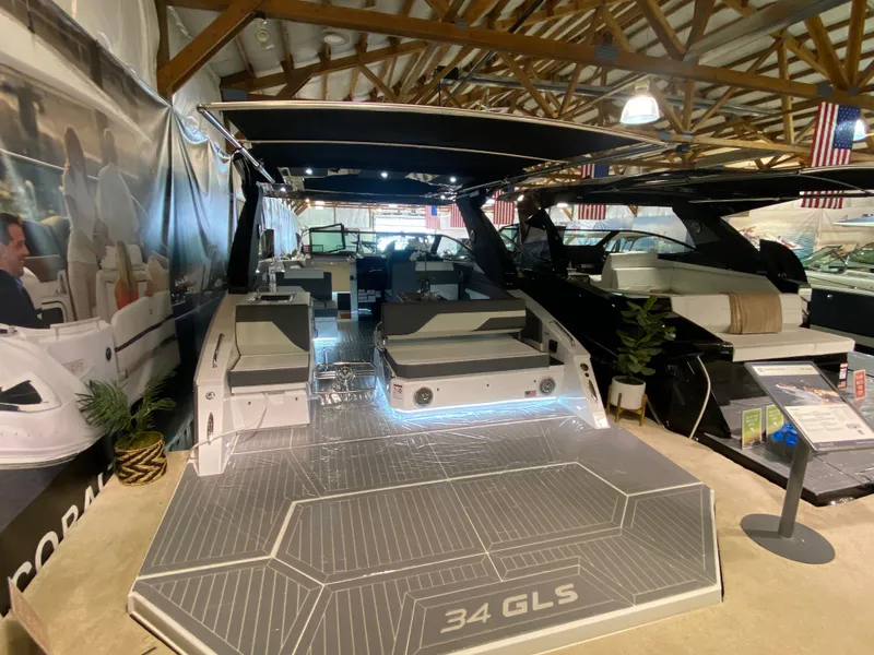 Slide: The Image of Cruisers 34 GLS 2023 - 2