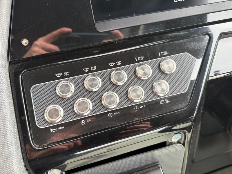 Slide: The Image of Cruisers 34 GLS 2023 - 29