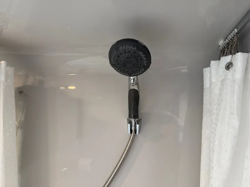 Slide: The Image of Cruisers 34 GLS 2023 - 44