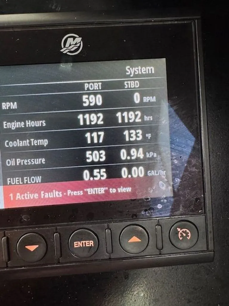 Slide: The Image of Stabi-Craft 2500 Ultracab XL 2021 - 46