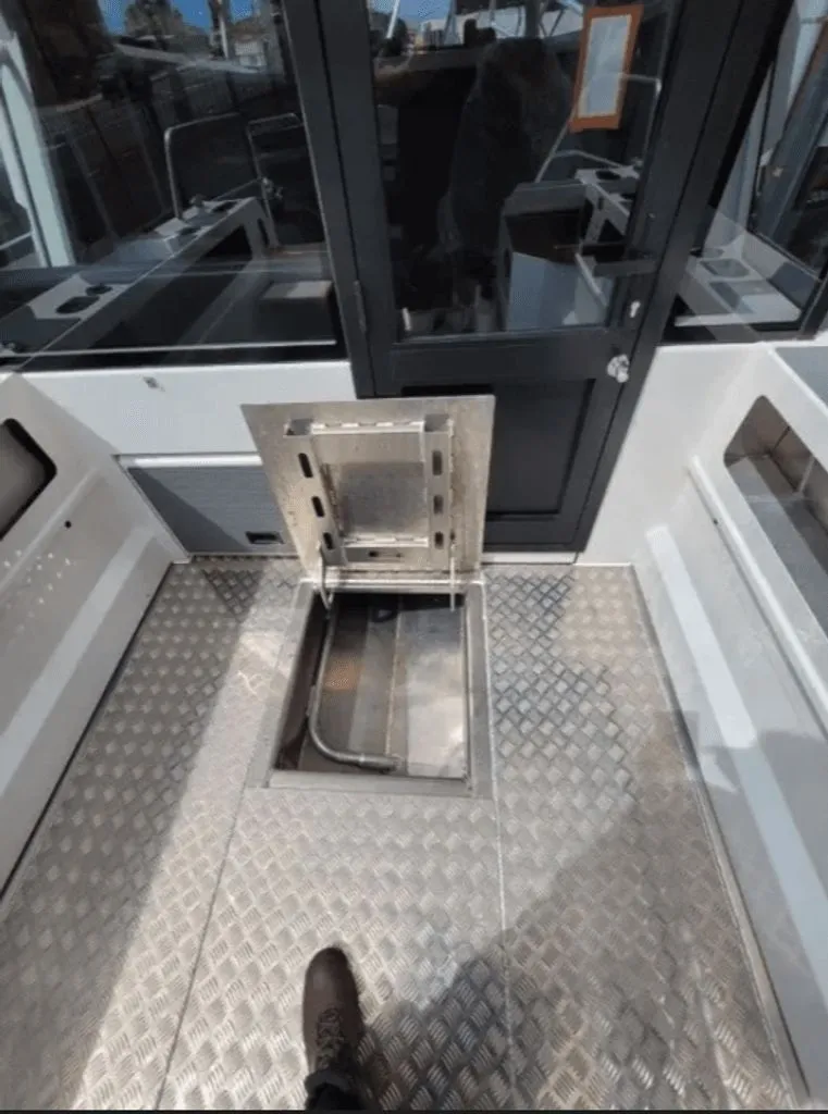 Slide: The Image of Stabi-Craft 2500 Ultracab XL 2021 - 7