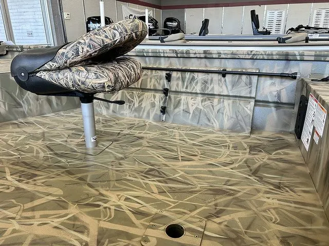 Slide: The Image of Lowe RX16DT 2026 - 3