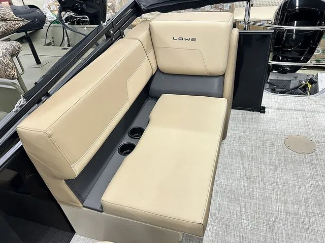 Slide: The Image of Lowe LS 210 WT 2026 - 8