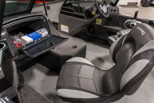 Slide: The Image of Lund 1775 Adventure Sport 2026 - 10