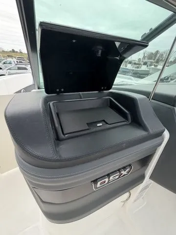 Slide: The Image of Chaparral 280 OSX 2026 - 12