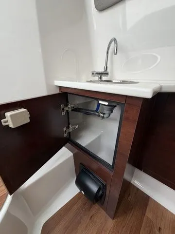 Slide: The Image of Chaparral 280 OSX 2026 - 14