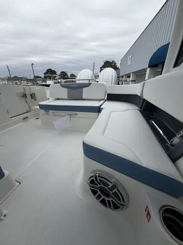 Slide: The Image of Chaparral 280 OSX 2026 - 26