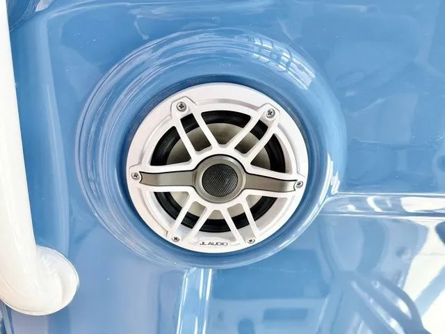 Slide: The Image of Sportsman Open 212 Center Console 2025 - 12