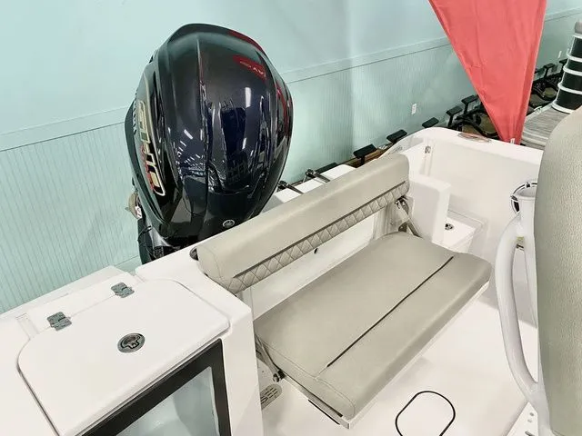 Slide: The Image of Sportsman Open 212 Center Console 2025 - 15