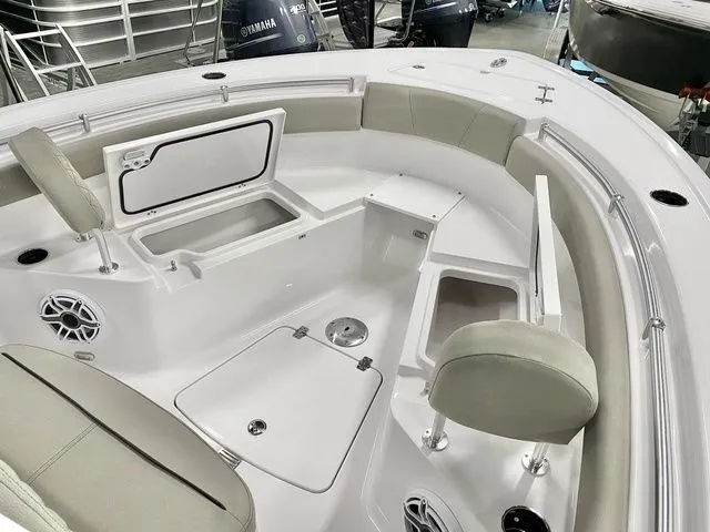 Slide: The Image of Sportsman Open 212 Center Console 2025 - 4