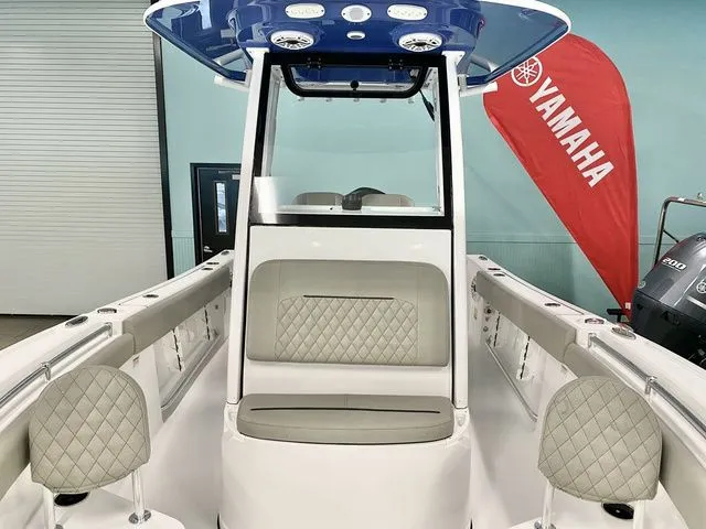 Slide: The Image of Sportsman Open 212 Center Console 2025 - 5