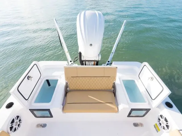 Slide: The Image of Sportsman Masters 247 Bay Boat 2026 - 16