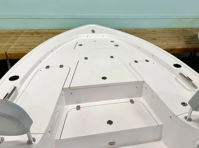 Slide: The Image of Sportsman Masters 247 Bay Boat 2026 - 6