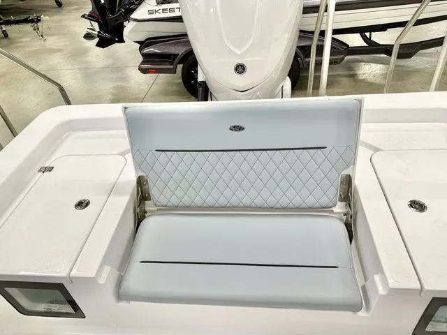 Slide: The Image of Sportsman Masters 247 Bay Boat 2026 - 8