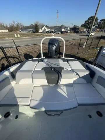 Slide: The Image of Chaparral 21 SSi OB 2026 - 19