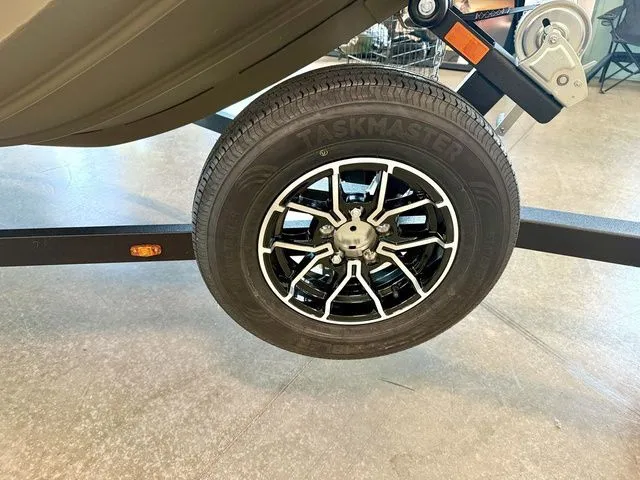 Slide: The Image of G3 Gator Tough 16 DK 2026 - 6