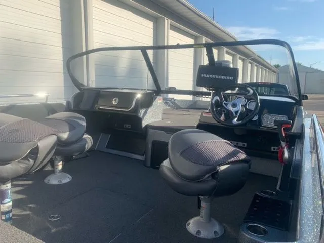 Slide: The Image of Nitro ZV18 2016 - 4