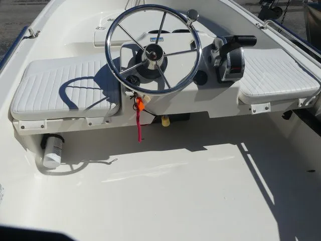 Slide: The Image of Boston Whaler 110 Sport 2006 - 5