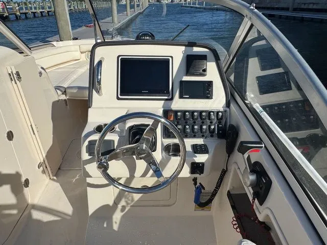 Slide: The Image of Grady-White Freedom 235 2018 - 6