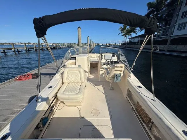 Slide: The Image of Grady-White Freedom 235 2018 - 8