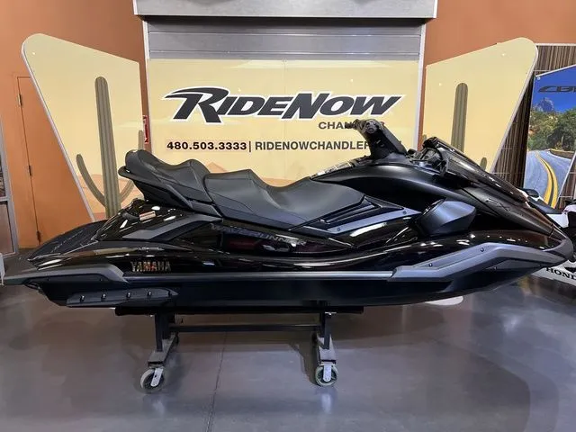 Slide: The Image of Yamaha FX Limited SVHO 2026 - 18