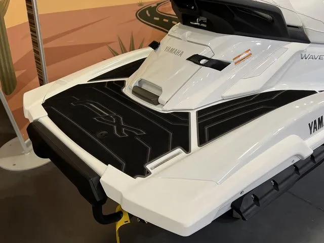 Slide: The Image of Yamaha FX Cruiser SVHO 2026 - 12