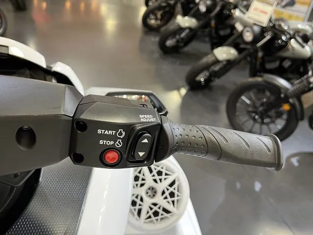 Slide: The Image of Yamaha FX Cruiser SVHO 2026 - 9