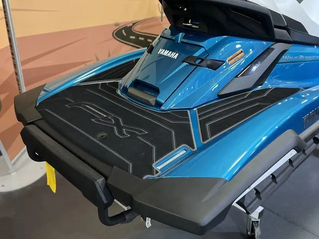 Slide: The Image of Yamaha FX Cruiser HO 2026 - 13