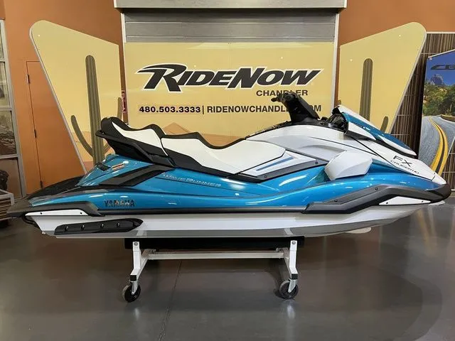 Slide: The Image of Yamaha FX Cruiser HO 2026 - 18