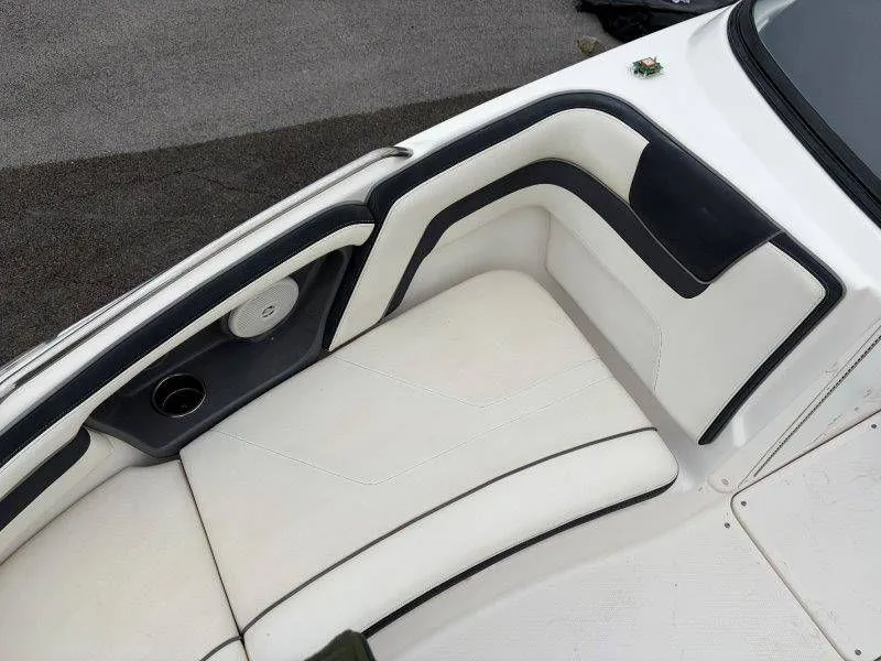 Slide: The Image of Yamaha AR240 2016 - 13