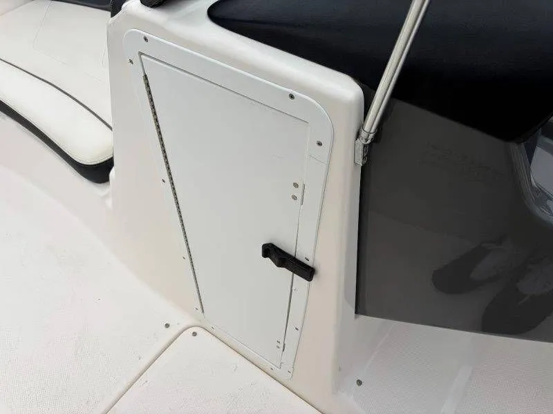 Slide: The Image of Yamaha AR240 2016 - 33