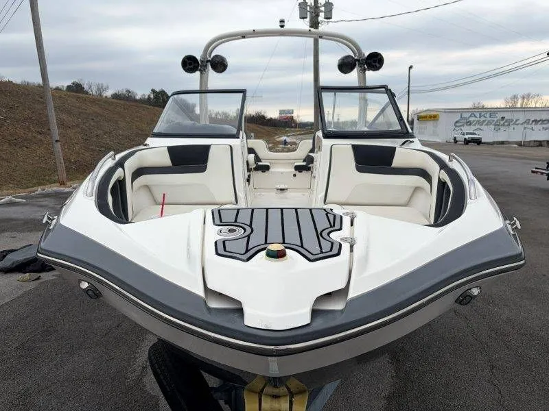 Slide: The Image of Yamaha AR240 2016 - 42