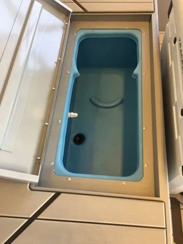 Slide: The Image of Tracker CLASSIC CC 2026 - 16